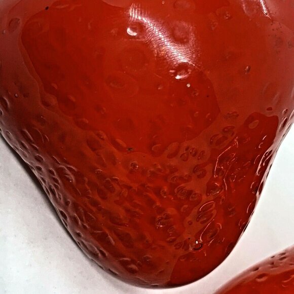 Handblown Strawberries Large Art Glass Paperweights MCM Prop Decor Photos VTG - Picture 6 of 12